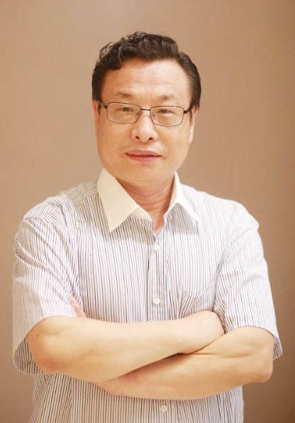 周永亮博士.jpg